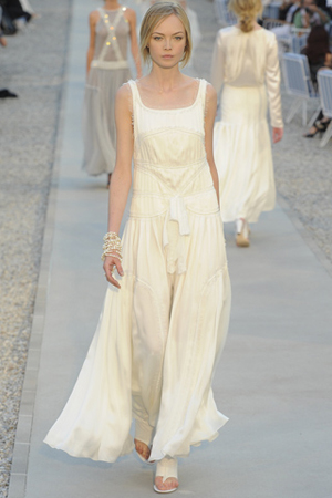 Inspired by the 2012 Chanel Cruise Collection - luxedestinationweddings.com