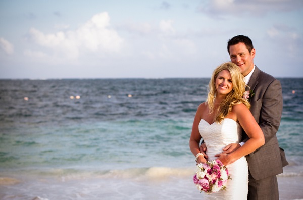 Destination Wedding Bride and Groom on the beach, Dreams Riviera Cancun