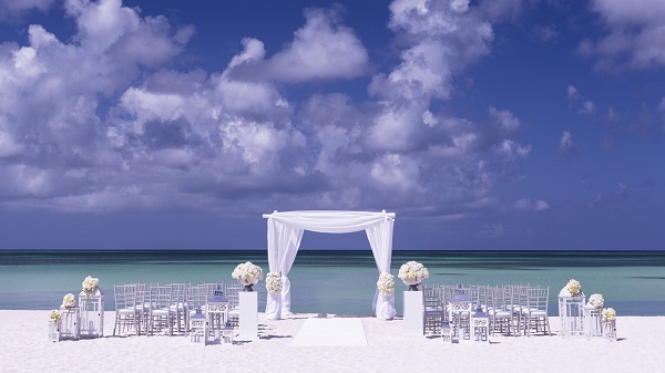 Ritz Carleton Aruba - Beach Wedding