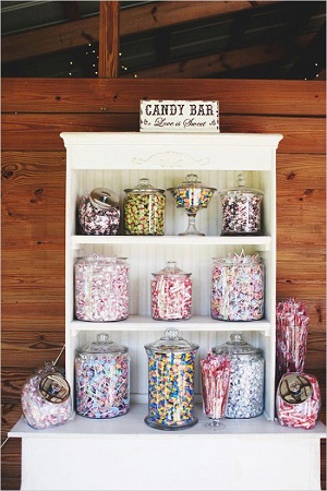 candy bar destination wedding