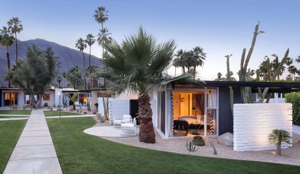 Honeymoon Hotspot - L’Horizon Palm Springs - luxedestinationweddings.com
