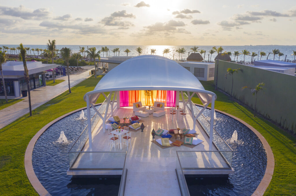 Blue Diamond Resorts Cancun